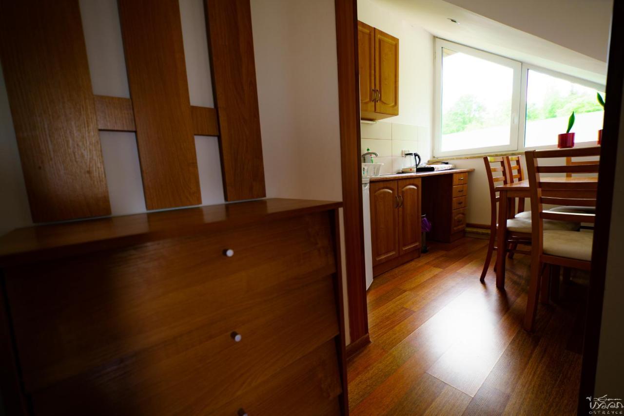 Isaan Ostrzyce Guest House Екстериор снимка