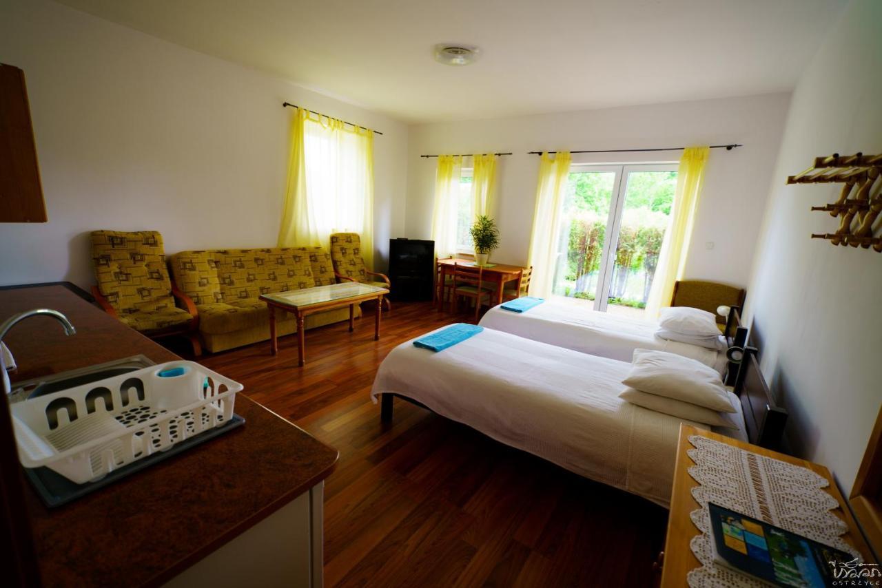 Isaan Ostrzyce Guest House Екстериор снимка