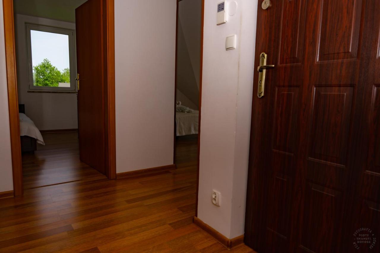 Isaan Ostrzyce Guest House Екстериор снимка