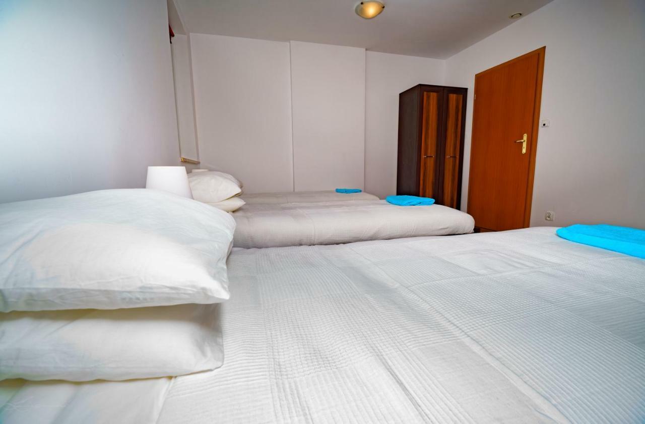 Isaan Ostrzyce Guest House Екстериор снимка