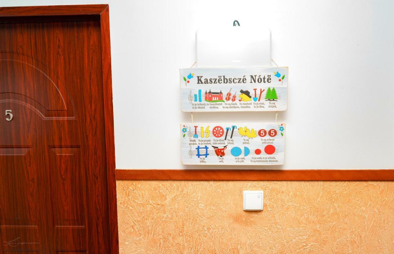 Isaan Ostrzyce Guest House Екстериор снимка